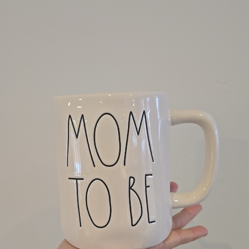 Rae Dunn 'Mom To Be' Mug - White